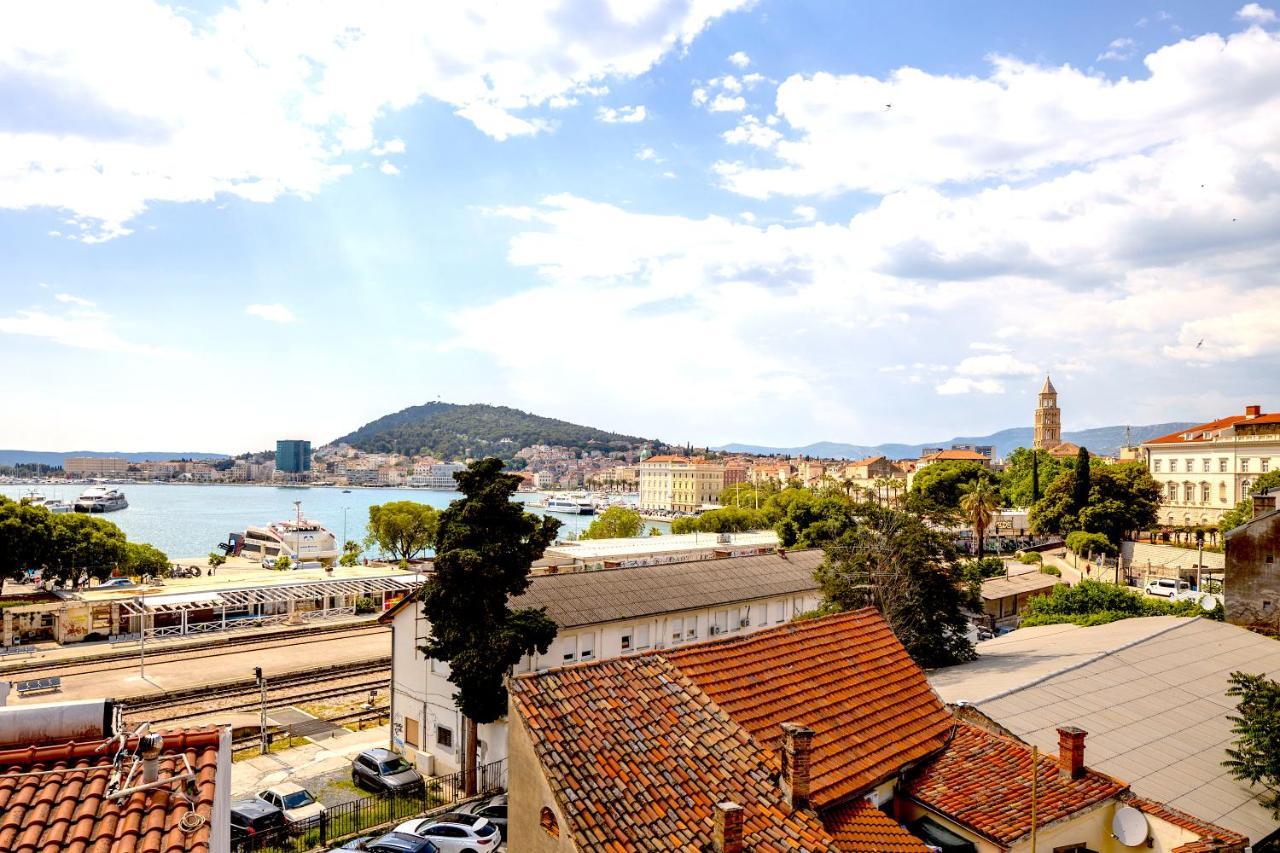 Luxury Apartment Olavia Rooftop Terrace & Seaview Split Extérieur photo